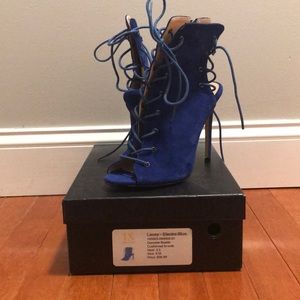 IX lace up bootie
